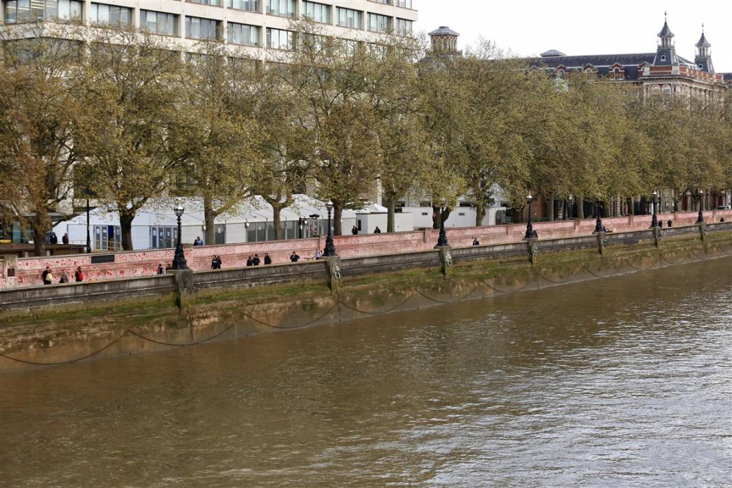 İşte korona yasının fotoğrafı 68