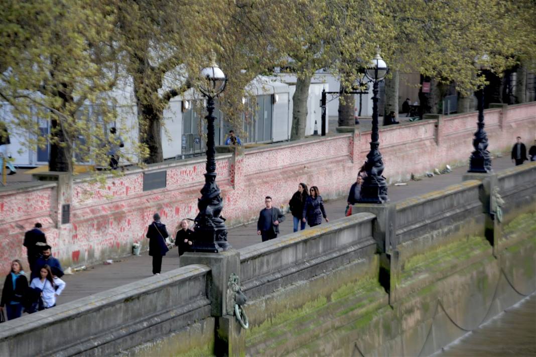 İşte korona yasının fotoğrafı 69