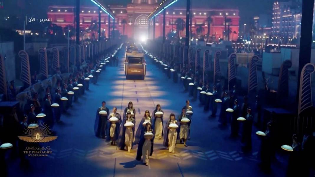 400 televizyon kanalı canlı yayınladı! Firavunların Altın Geçidi 1