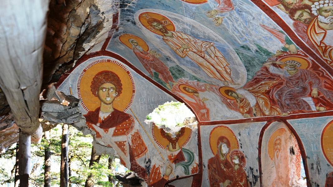 Sümela Manastırı'ndaki şapel turizme açılacak 6