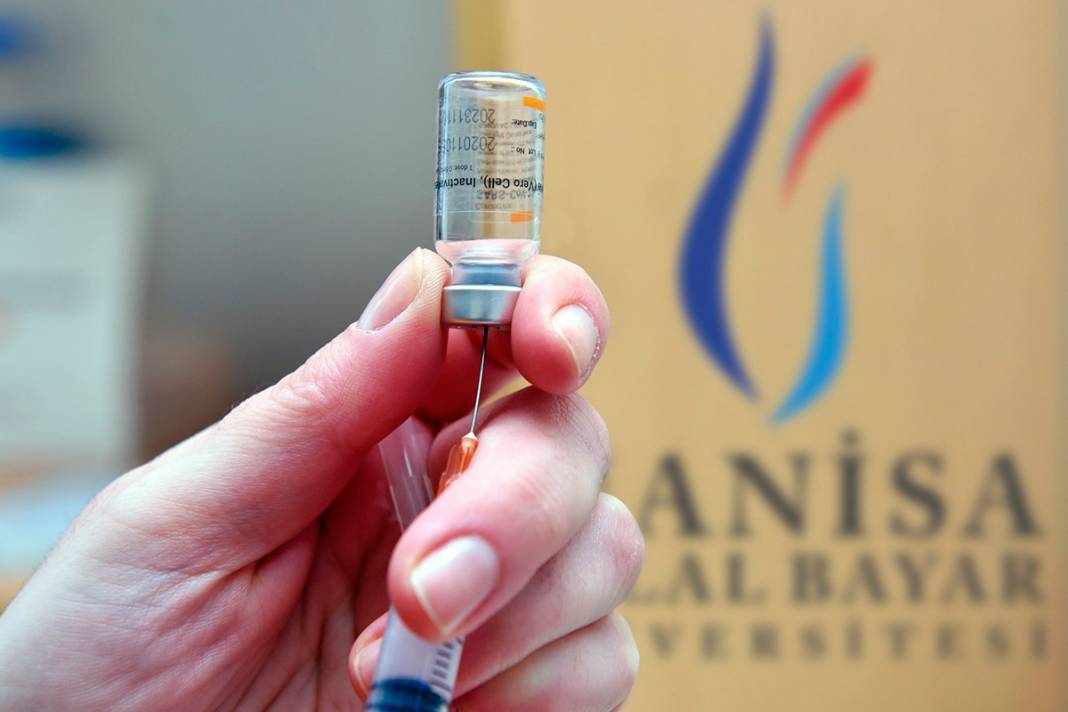 Sinovac aşısının etkisi kanıtlandı! İşte Türkiye'deki çarpıcı araştırma 12