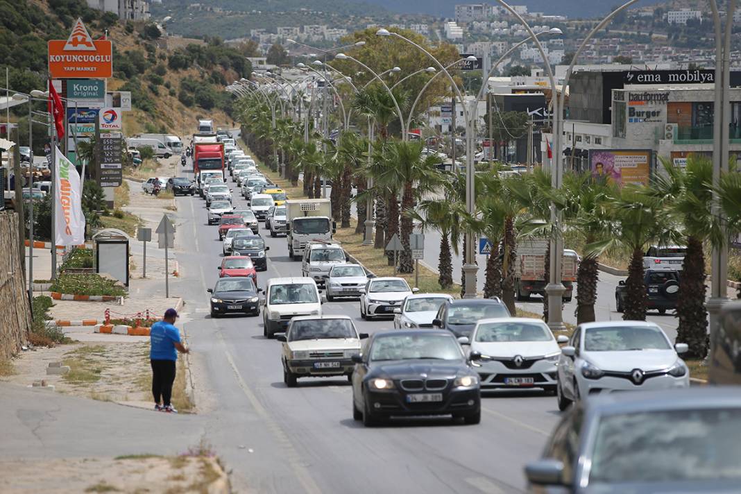 Tam kapanma öncesi Bodrum'da yoğunluk arttı 2