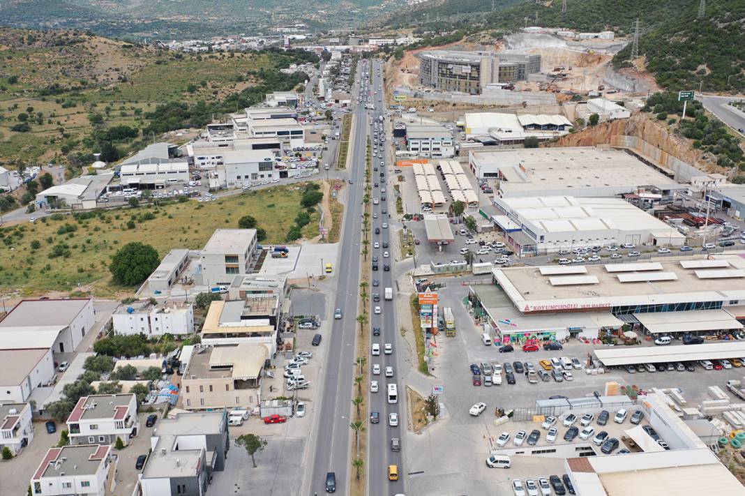 Tam kapanma öncesi Bodrum'da yoğunluk arttı 4