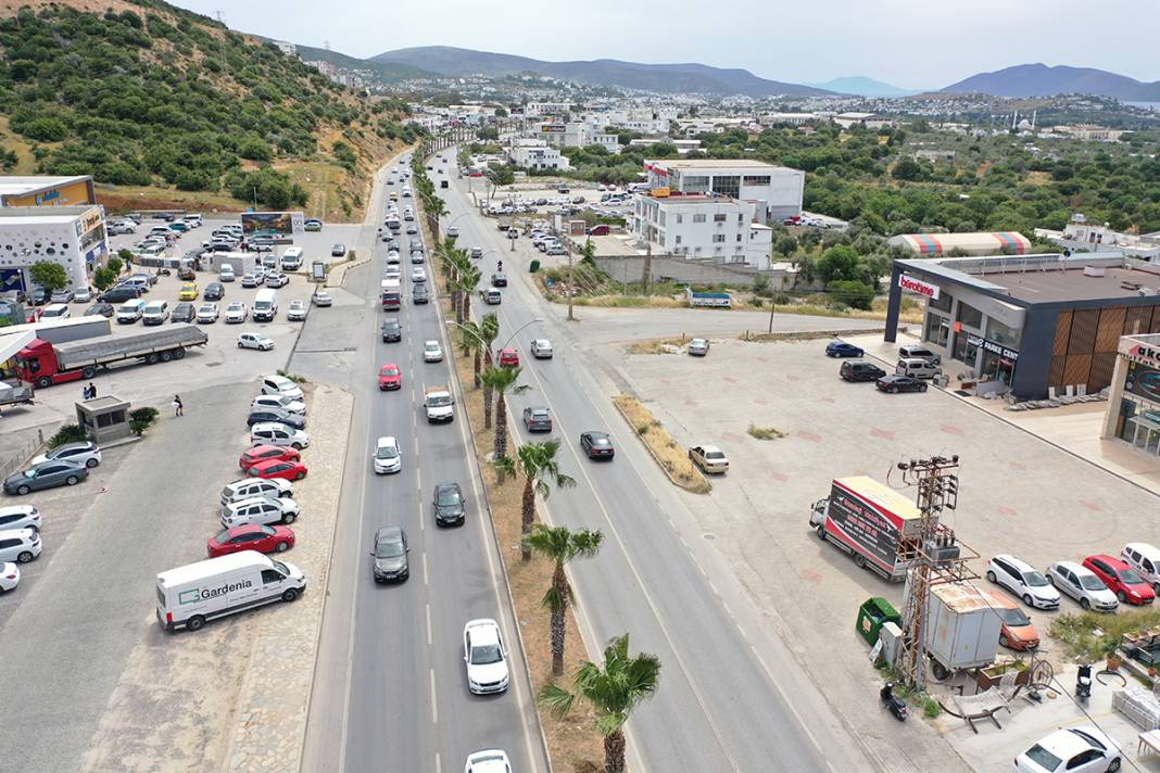 Tam kapanma öncesi Bodrum'da yoğunluk arttı 5