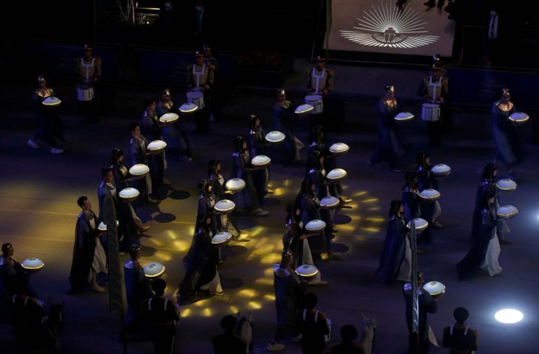 400 televizyon kanalı canlı yayınladı! Firavunların Altın Geçidi 5