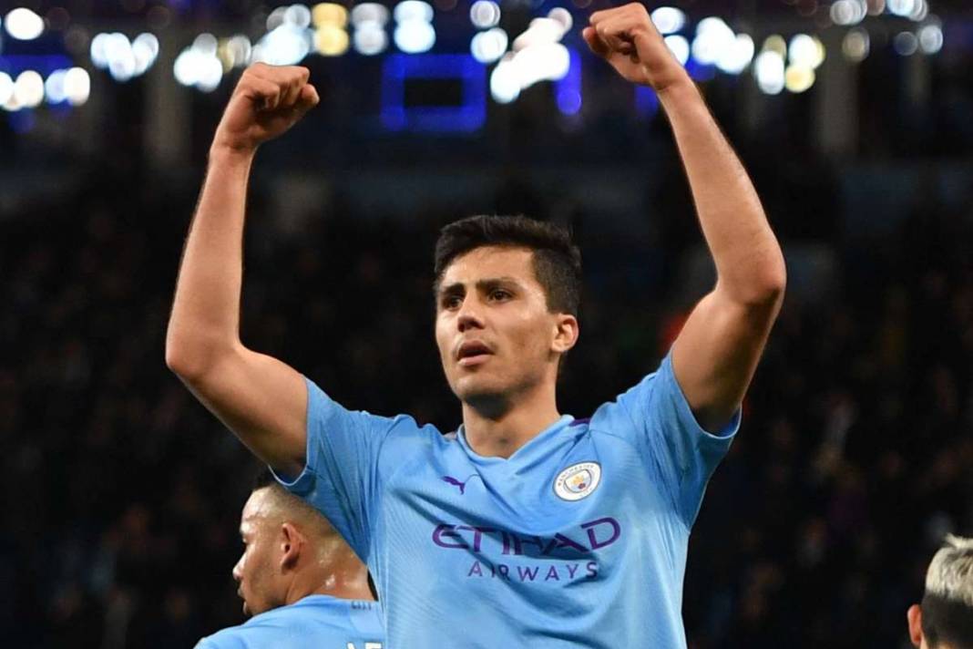 Yaşa göre en değerli futbolcular belli oldu 9