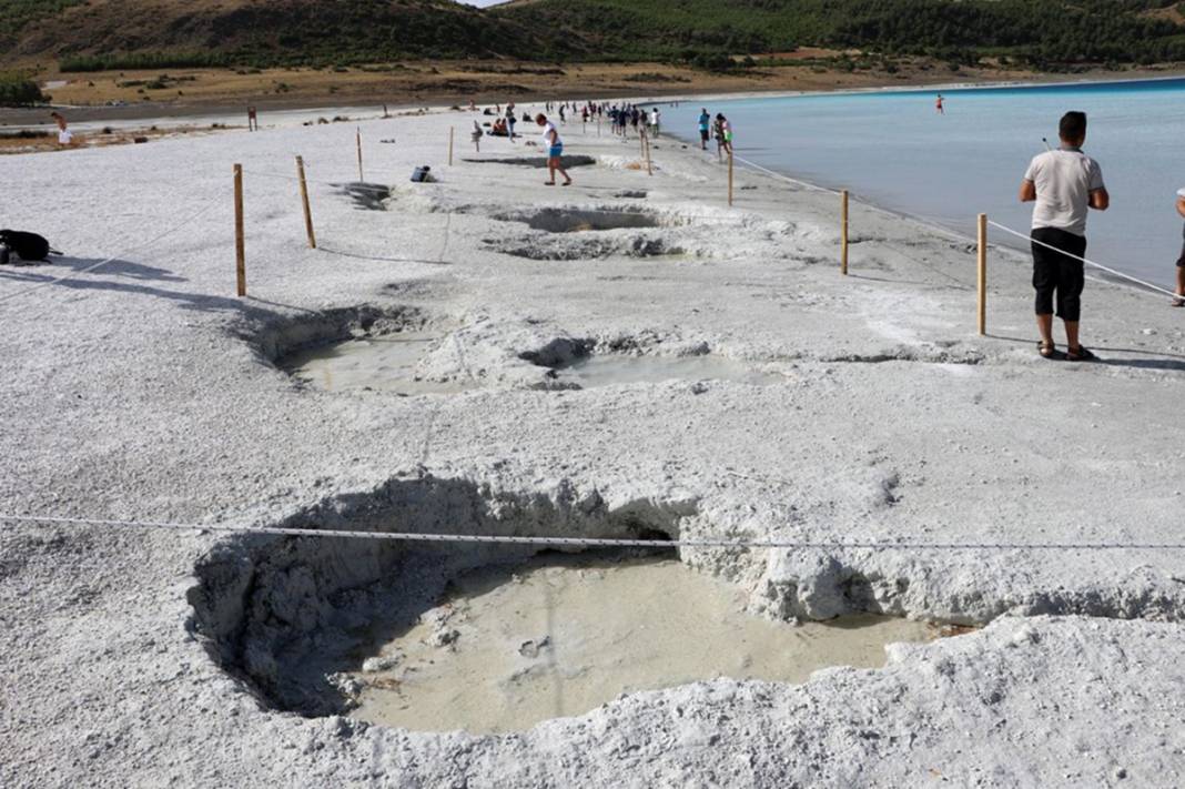 Salda Gölü'nde yeni yasak: Tüm etkinlikler iptal 5