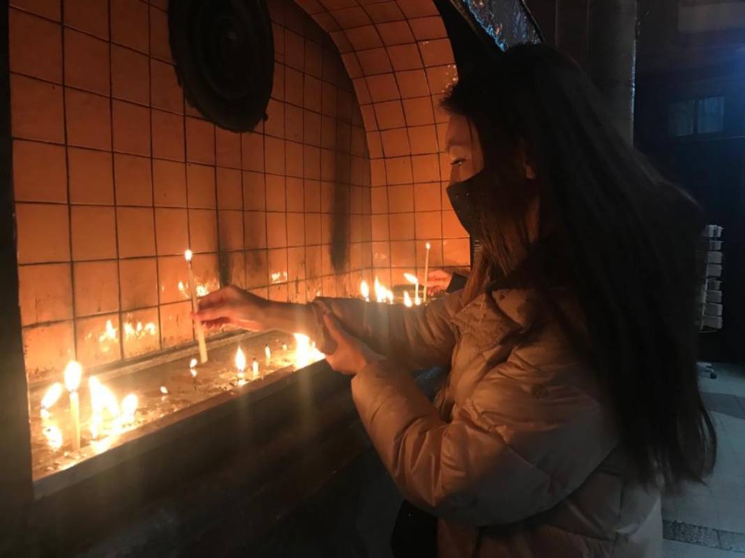 St. Antuan Kilisesi'nde Paskalya ayini 6