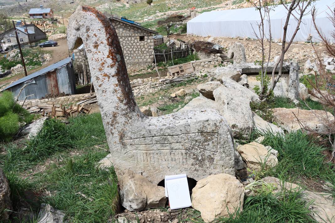 Tunceli'de bulunmuştu: Tarihi mezar taşları tescillenecek 1