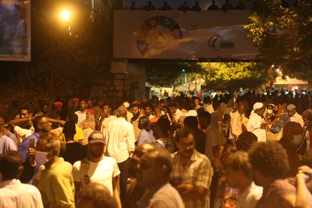 Sudan'daki protestoda 2 kişi hayatını kaybetti 2