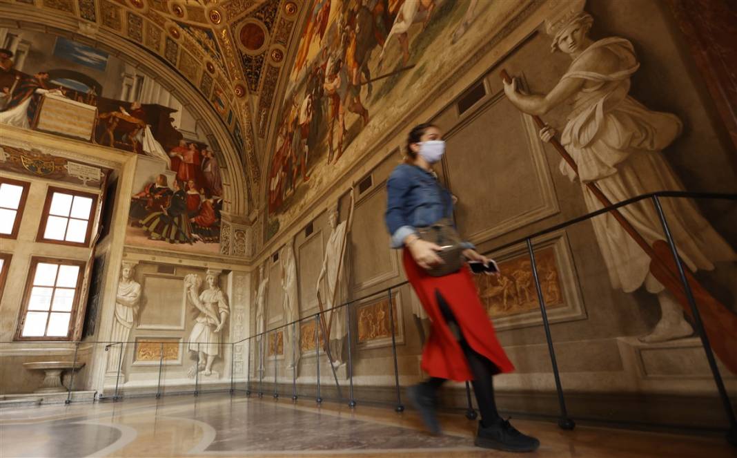 Vatikan Müzesi yeniden kapılarını açtı 22