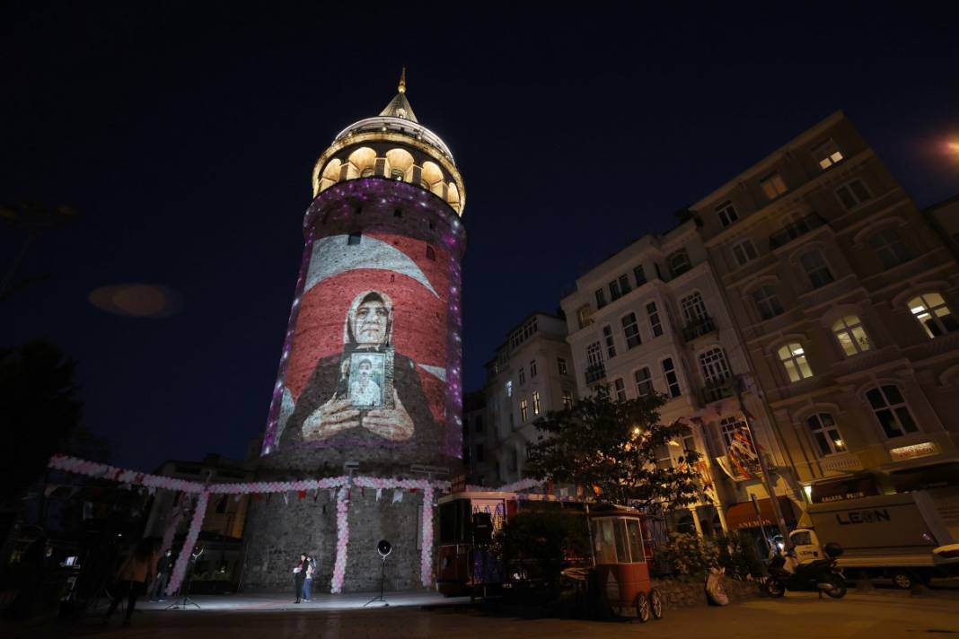 Galata'da Anneler Günü sürprizi: Kahramanları doğuranlar unutulmadı 13