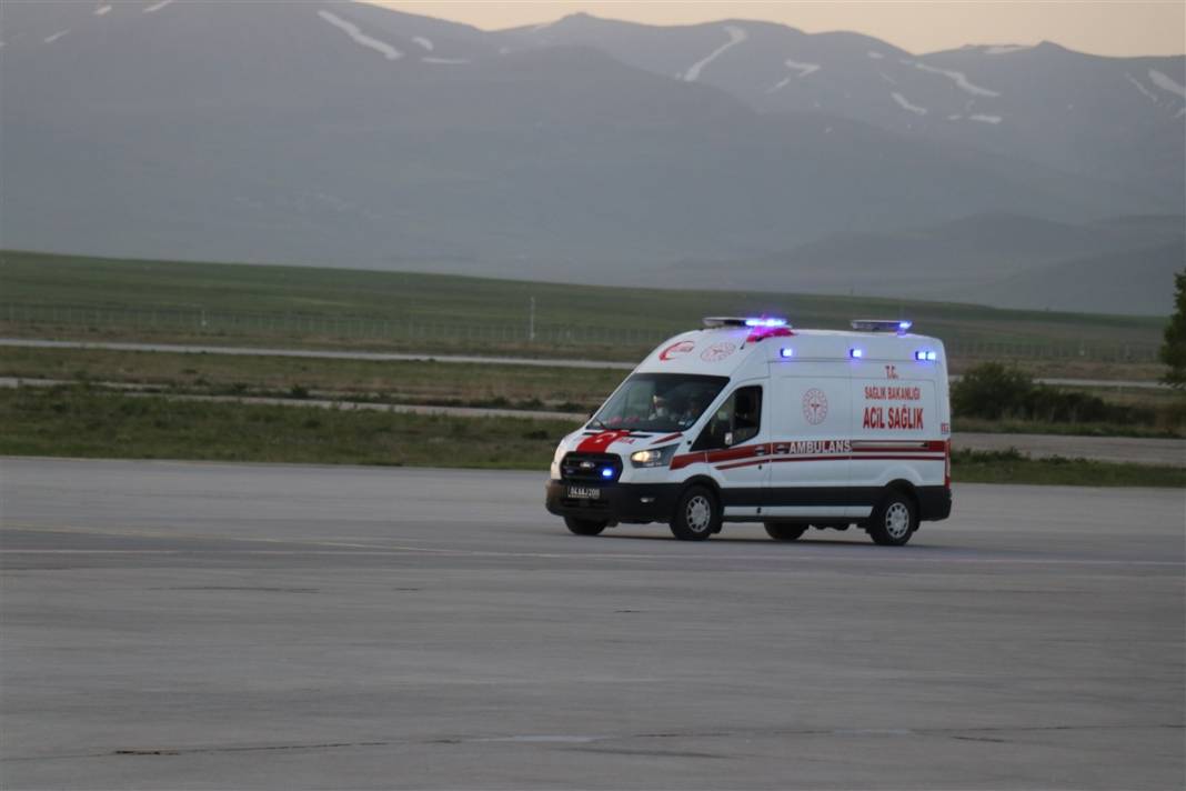 Ağrı şehidi memleketine uğurlandı 11