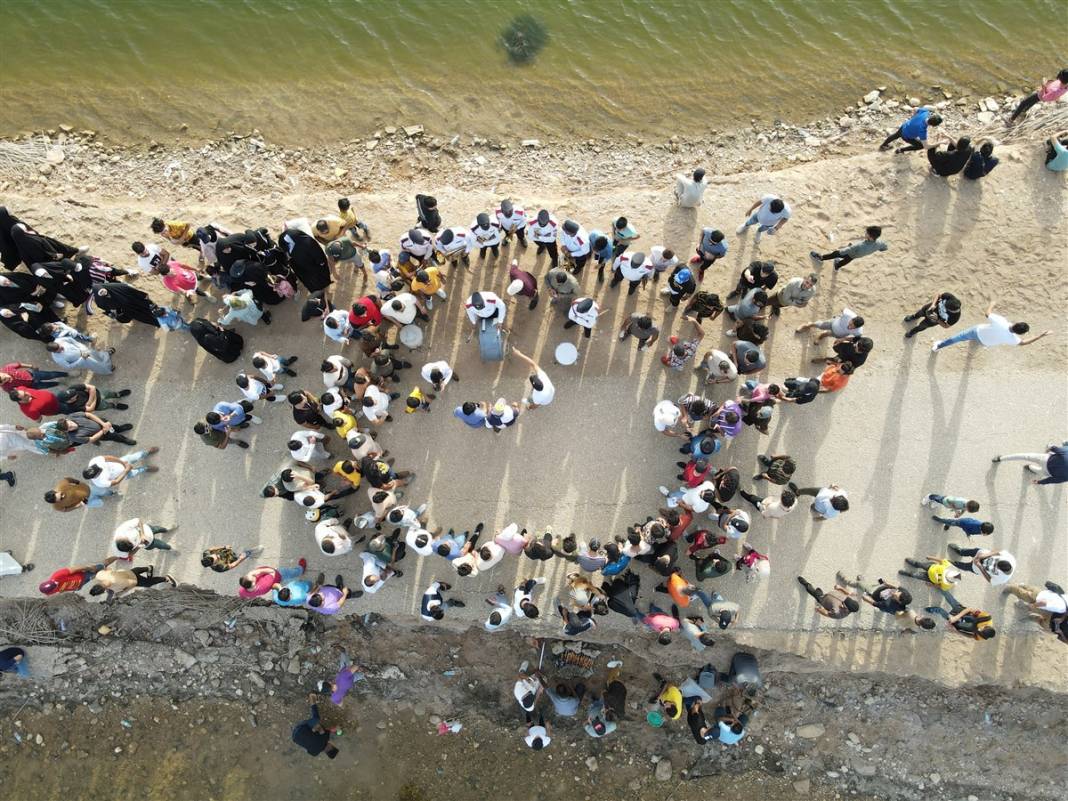 Burası çölün ortasındaki mucize! Görenler gözlerine inanamıyor 20