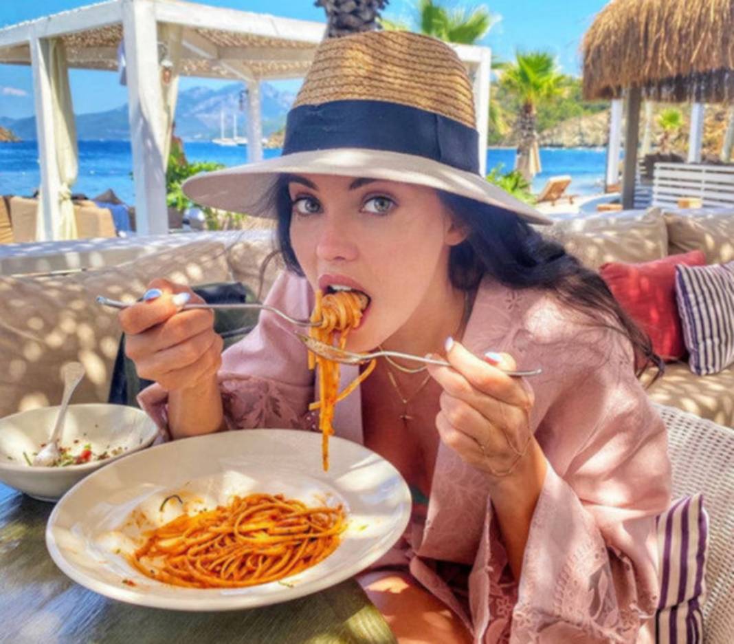 Tuvana Türkay isyan etti: Ülkeyi terk ederim 4