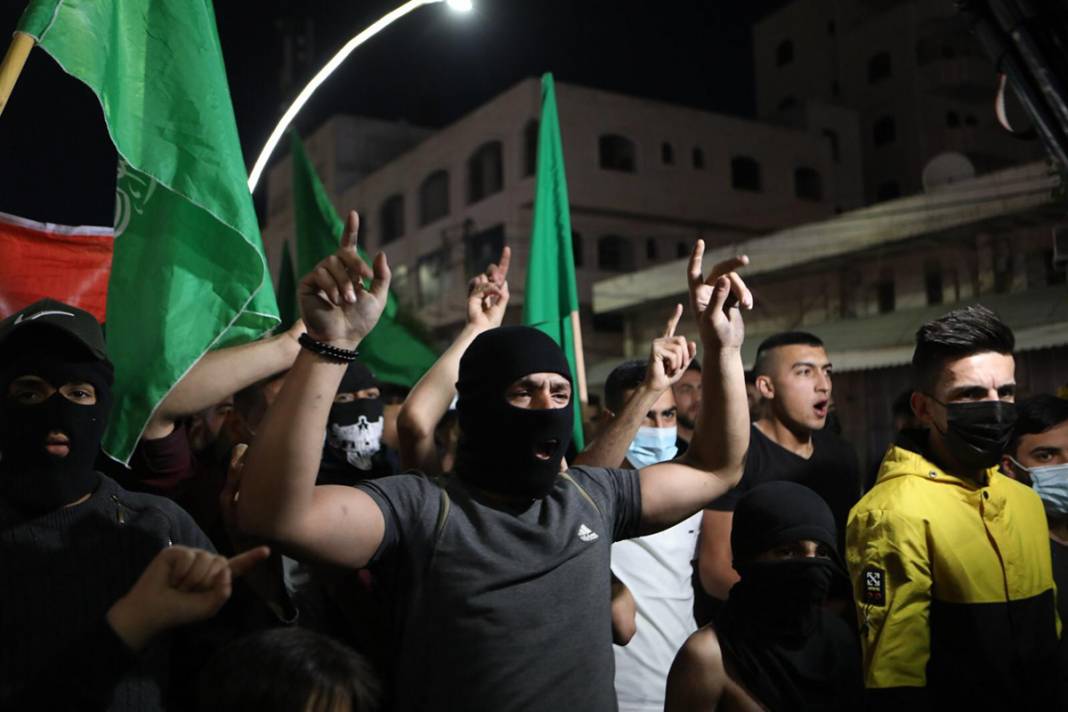 El Halil'de Gazze protestosu 4