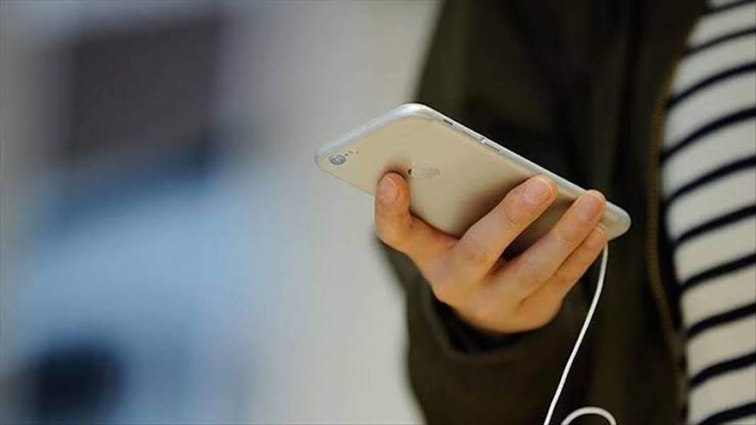 İstanbullular şikayet etmesin! Dünyanın en uzun  trafik sıkışıklığı kaç gün sürdü? 51