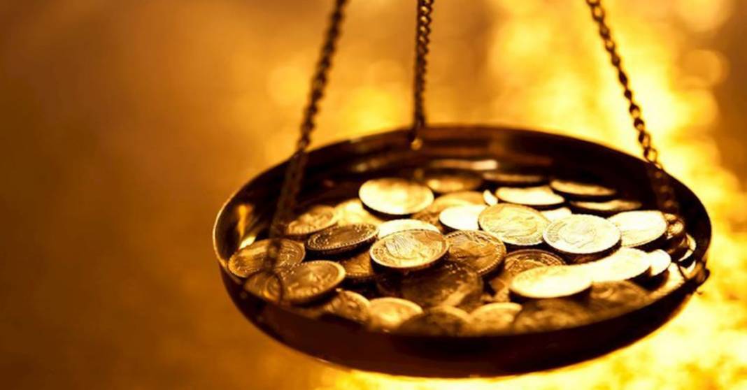 Uzmanından dikkat çeken altın yorumu: Sınıra dayandı şakası yok 9