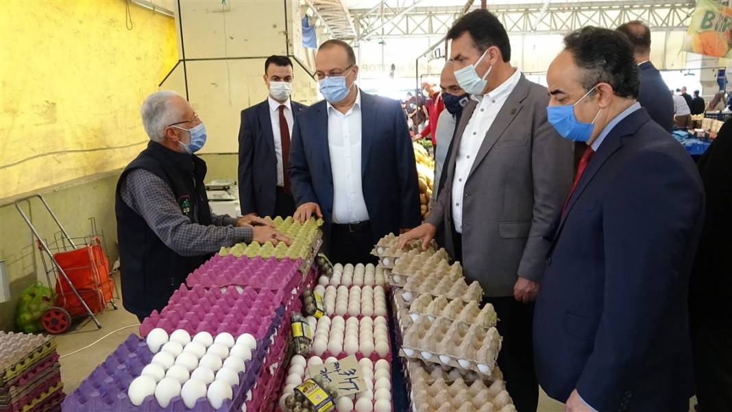 Marketlere fiyat tepkisi! Pazar yerleri açıldı, vatandaş akın etti 5