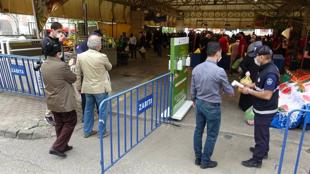 Marketlere fiyat tepkisi! Pazar yerleri açıldı, vatandaş akın etti 6