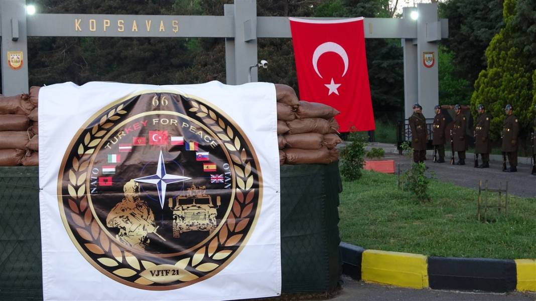 TSK Romanya için yola çıktı 13