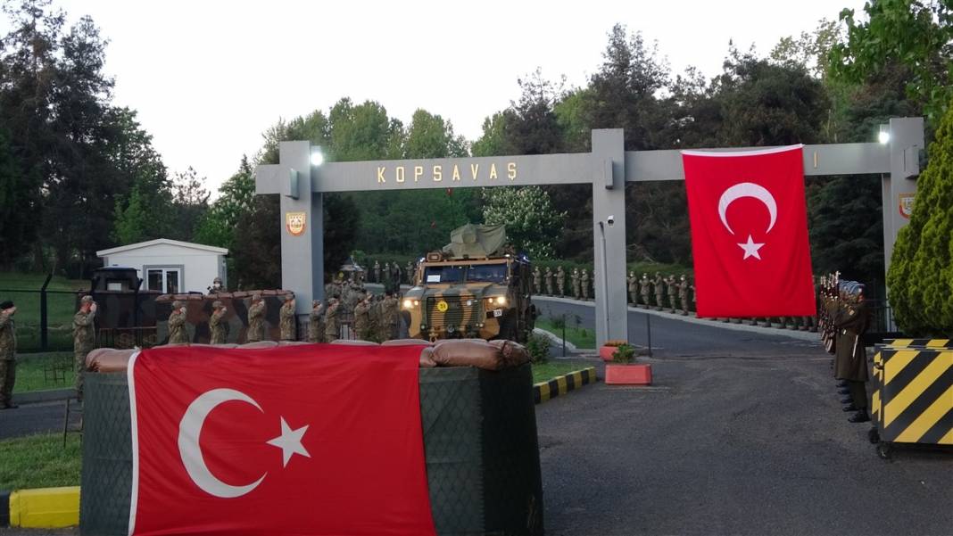 TSK Romanya için yola çıktı 14