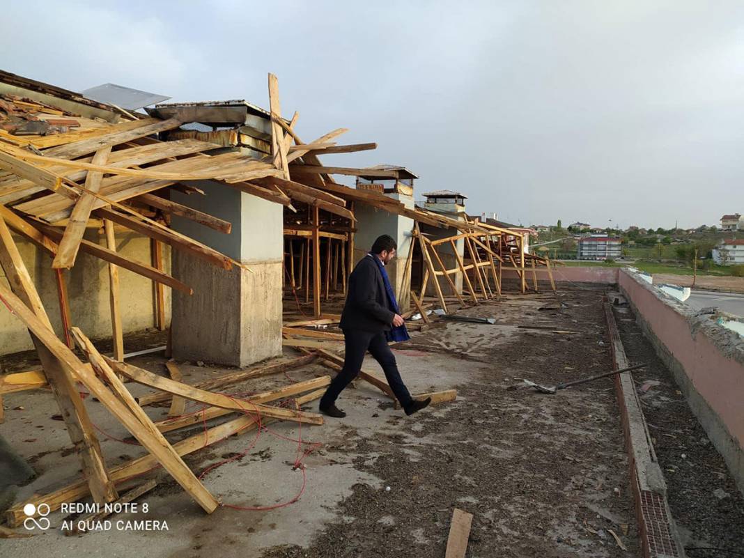 Yer: Konya! Böyle geldi, önüne geleni yuttu 8