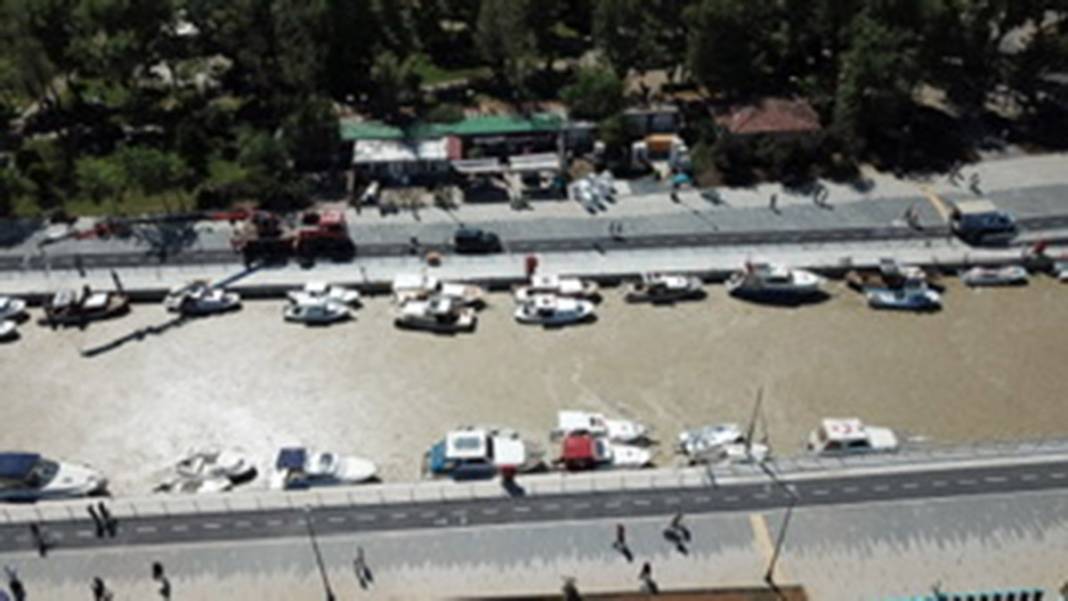 Beton dökülmüş gibi! Kurbağalıdere'yi görenler şaşkın 6