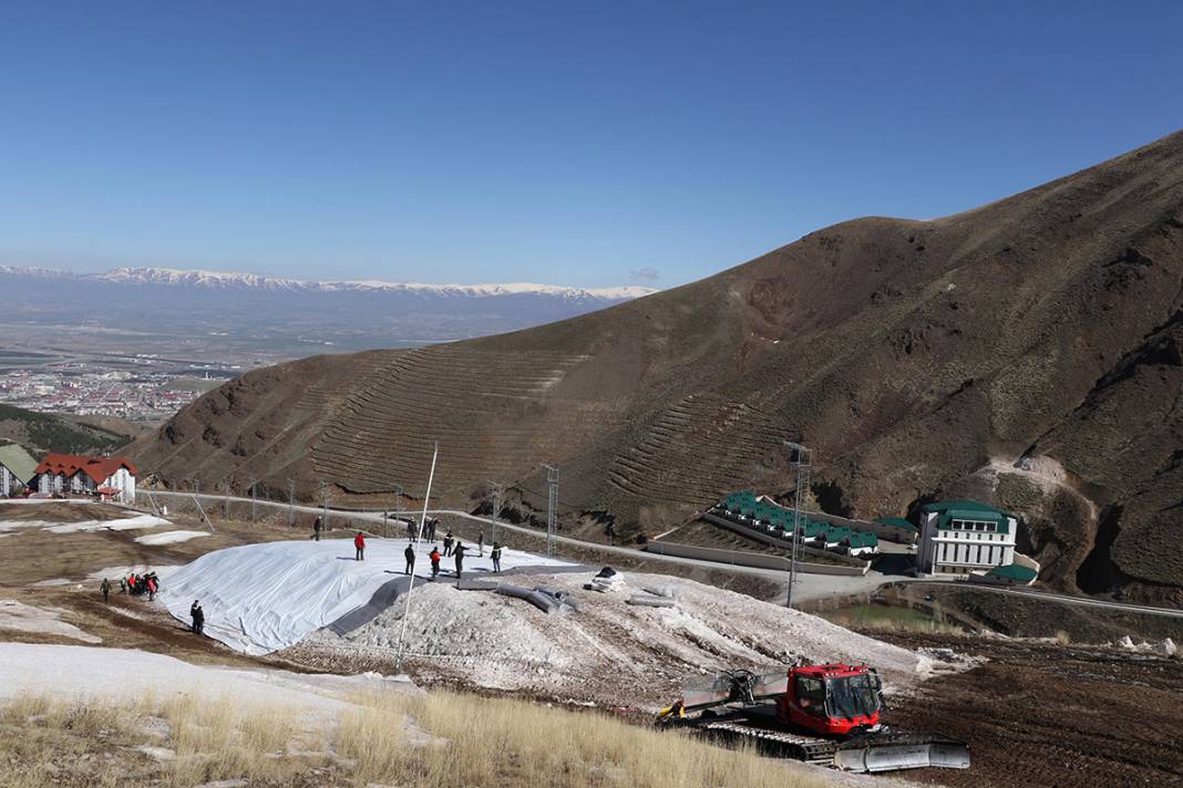 Erzurum'un nimeti... Üzeri örtüldü, 5 ay saklanacak 8