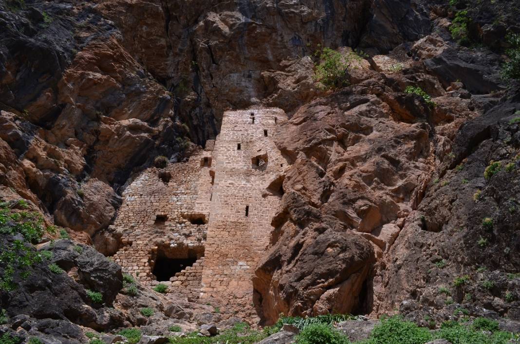 'Torosların Sümelası' tarihi Sin Manastırı keşfedilmeyi bekliyor 3