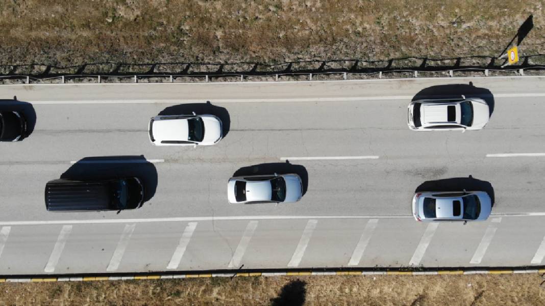 Tatilciler dönüşe geçti... 43 ilin bağlantı noktası kilit 9