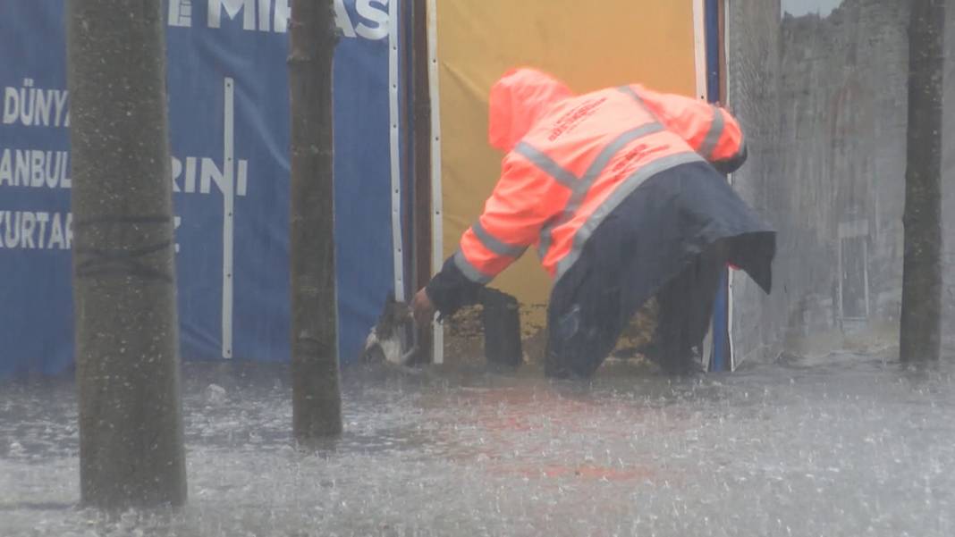 Meteoroloji'den Çarşamba günü için flaş uyarı: Radar görüntülerini paylaştı 22