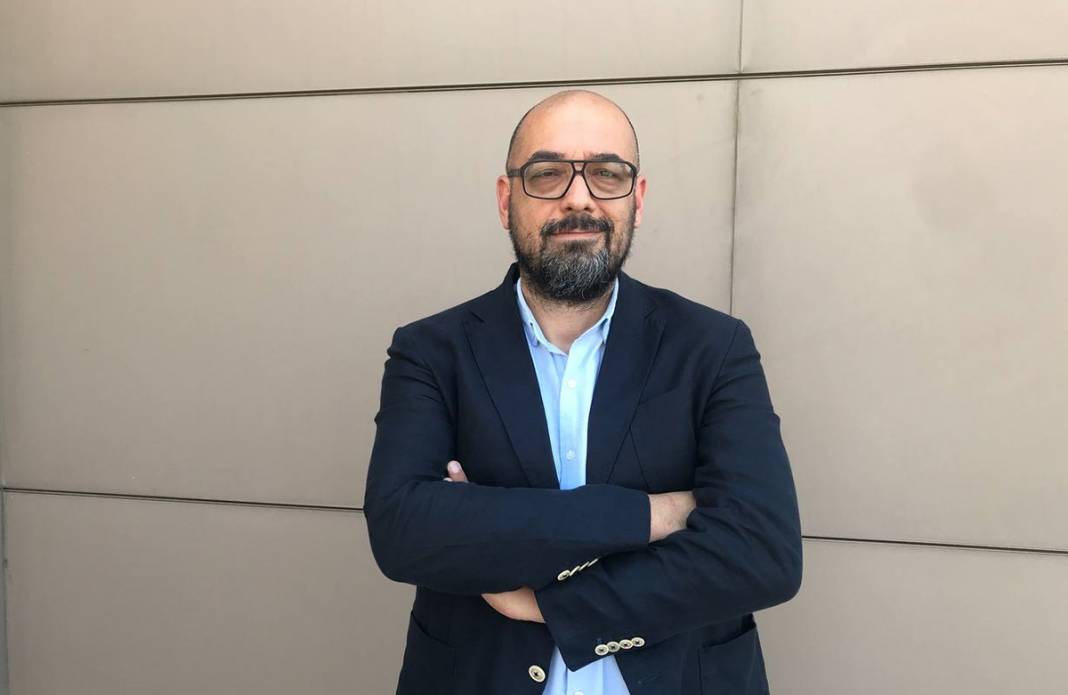 Teknesine giden diş hekimine şok: İlk başta beton sandı ama yaklaşınca hareket ettiğini... 2