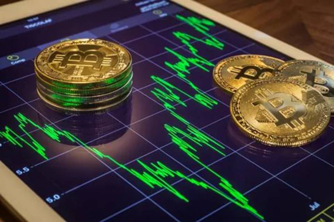 Bitcoin'de  El Salvador dopingi: Fiyatı fırladı 14