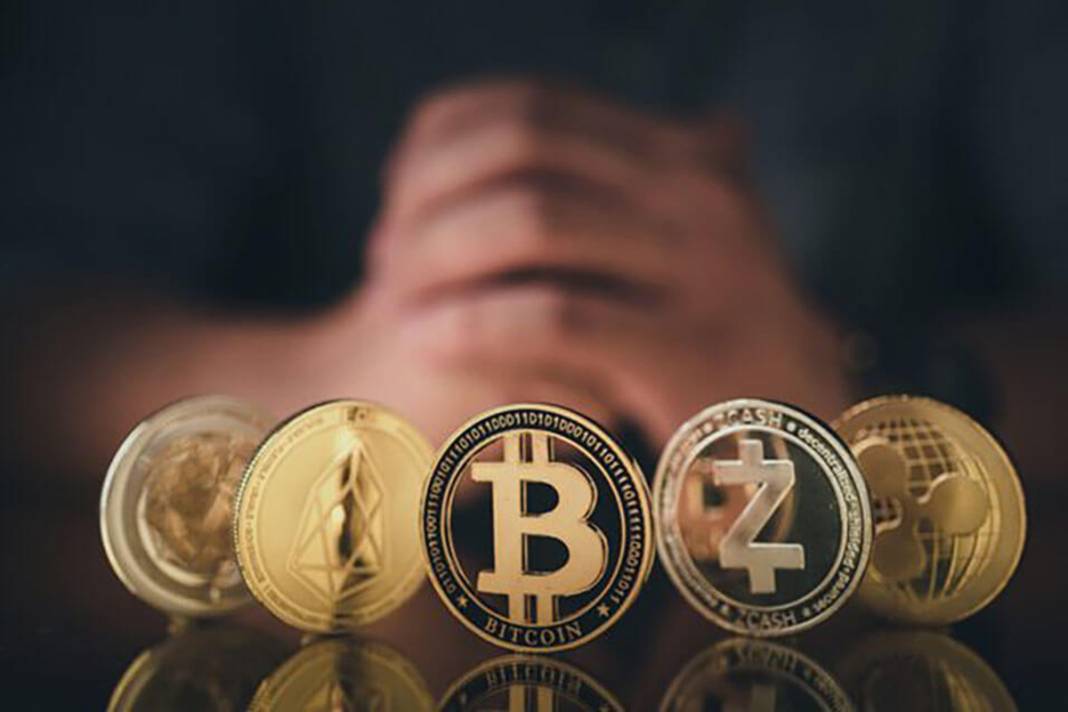 Bitcoin'de  El Salvador dopingi: Fiyatı fırladı 17