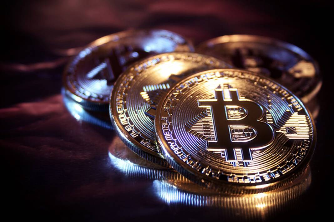 Bitcoin'de  El Salvador dopingi: Fiyatı fırladı 18