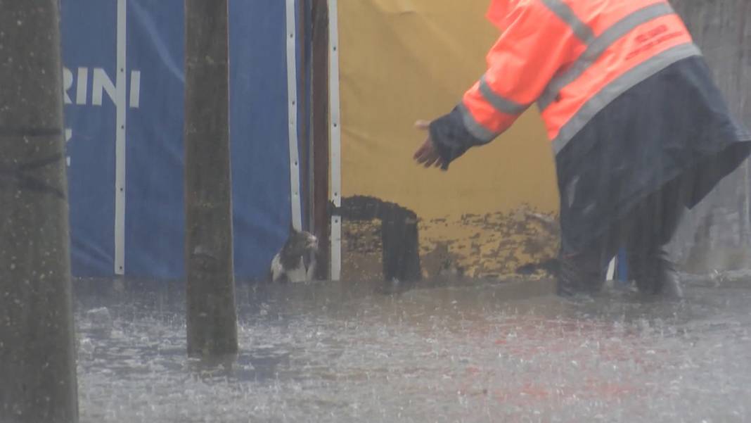 Meteoroloji'den Çarşamba günü için flaş uyarı: Radar görüntülerini paylaştı 27