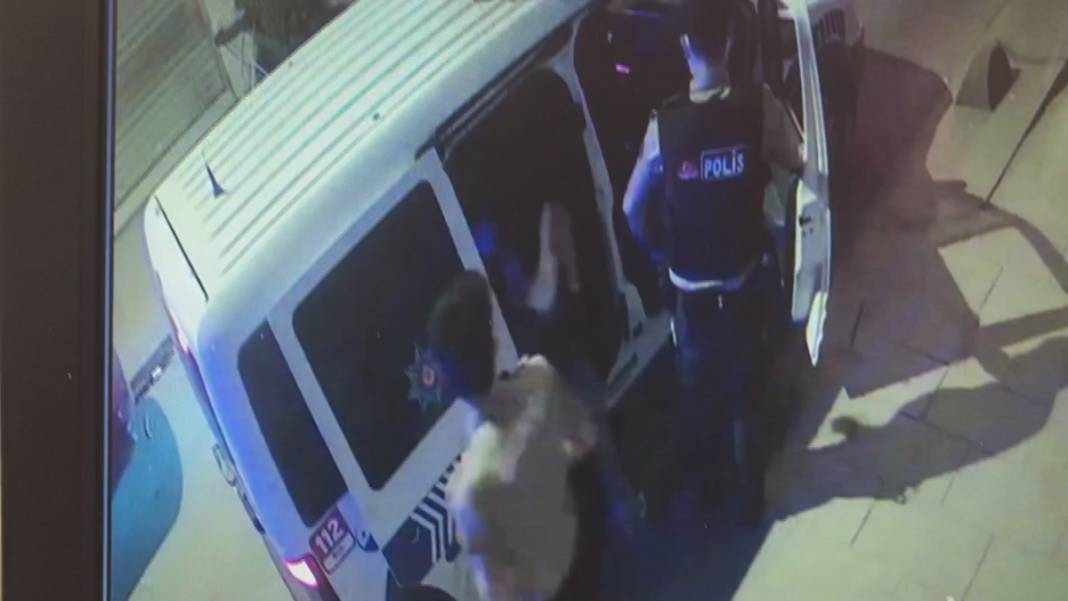 Ünlü oyuncu ve sevgilisi gözaltında: 7'si polis 12 kişiyi bıçakladı... 7