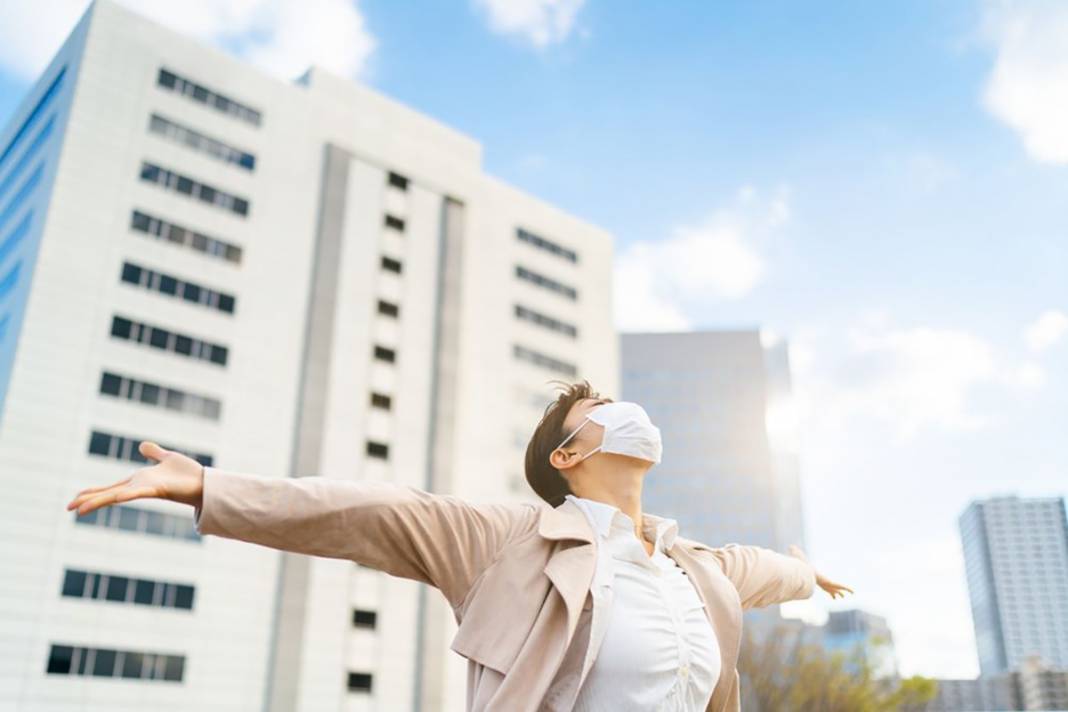 Bilim insanlarından yeni araştırma: Sıcak hava koronavirüsü engelliyor mu? 2