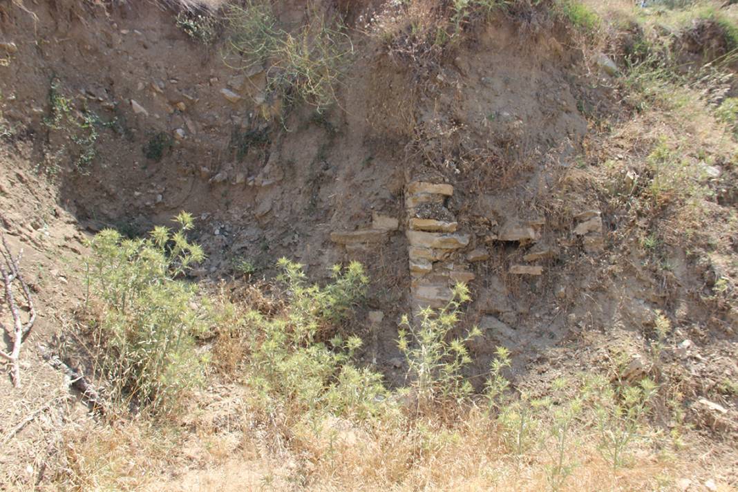 Definecilerin kazısı ortaya çıkardı: Antik kent olabilir mi? 2