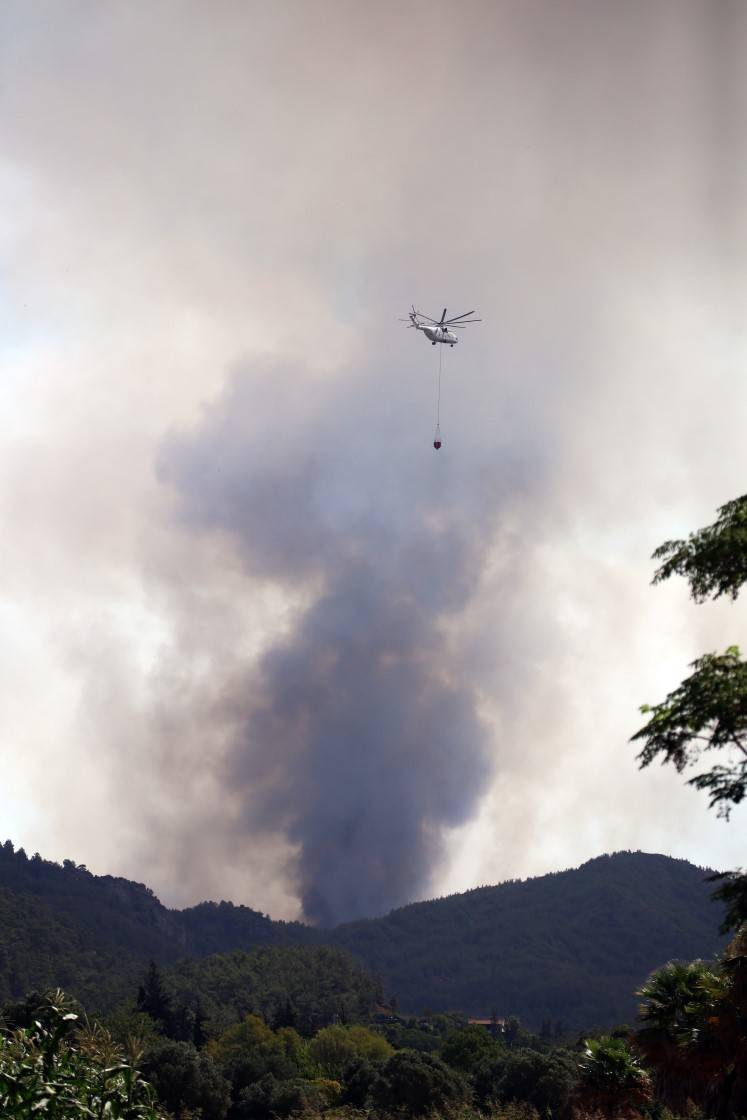 Rüzgar kışkırttı, müdahale yeniden başladı 3