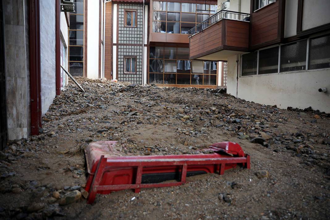 Rize'de hasarın boyutu gün ağarınca ortaya çıktı 9