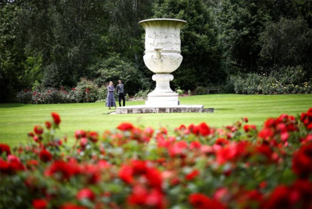 İngiltere tarihinde bir ilk! Buckingham Sarayı'nda halkın royal pikniği 9