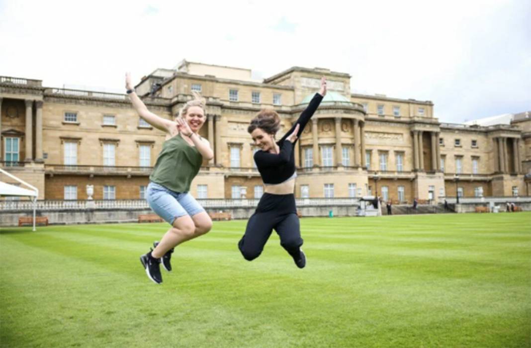 İngiltere tarihinde bir ilk! Buckingham Sarayı'nda halkın royal pikniği 1