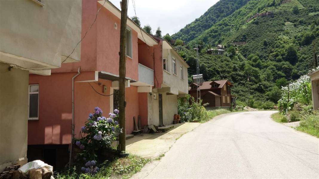 Çiftlik Bank kurucusunun bir marifeti daha ortaya çıktı: Dere yatağına kaçak villa yaptırmış 11