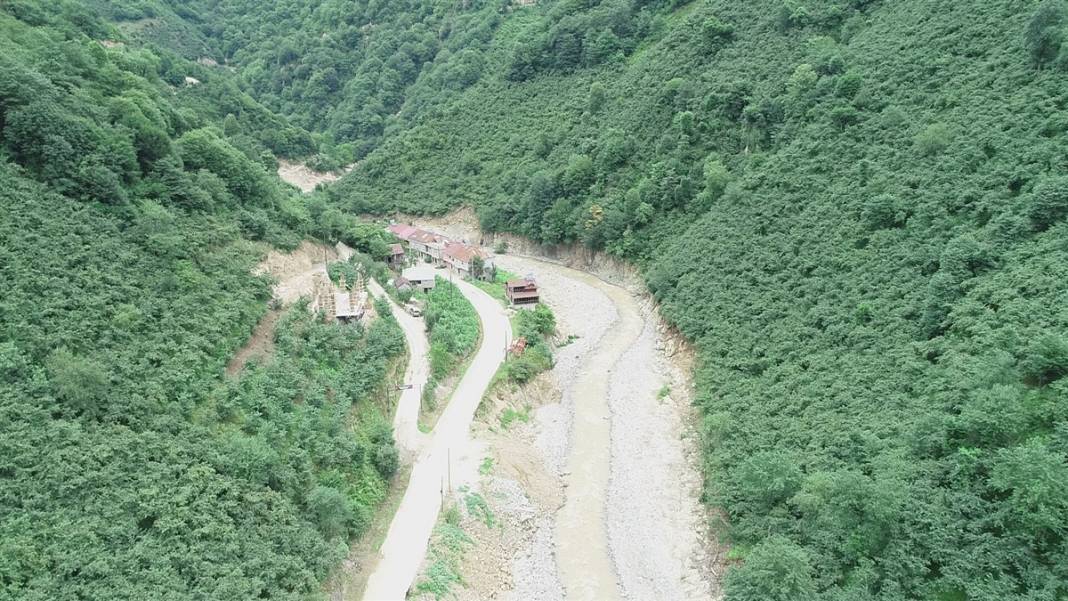 Çiftlik Bank kurucusunun bir marifeti daha ortaya çıktı: Dere yatağına kaçak villa yaptırmış 20