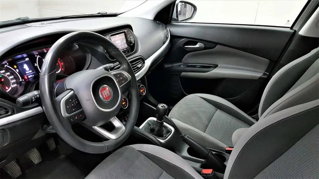 ÖTV sonrası büyük indirim! Hangi otomobil kaç liraya düştü? 1