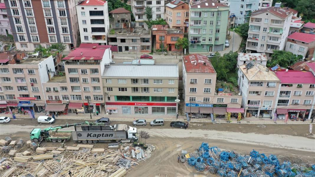Selin vurduğu Dereli'de, aynı dere yatağına yeni binalar yapıldı 18