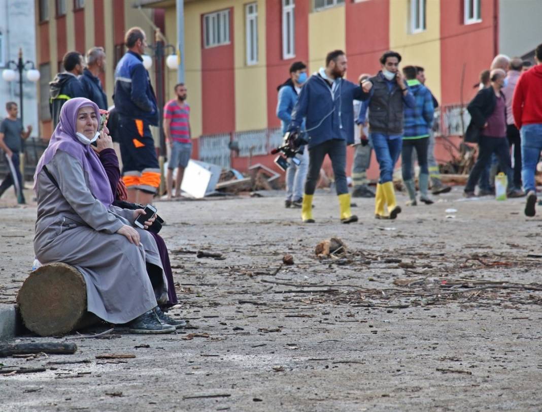 Gün ağarınca ortaya çıktı! İşte fotoğraflara yaşanan felaket... 6