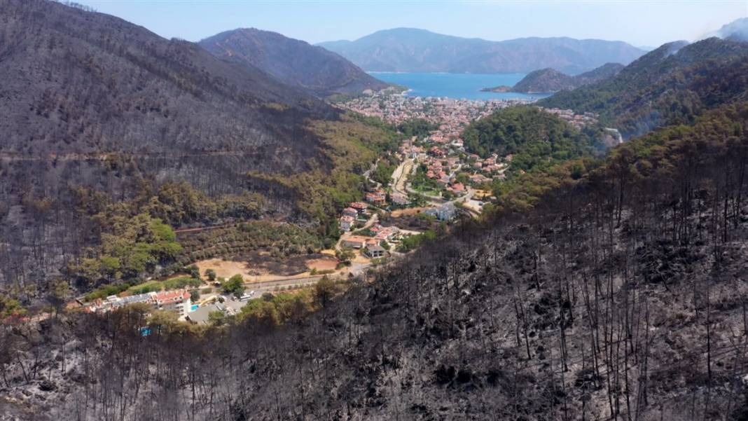 Burası Marmaris! Yemyeşildi şimdi küle döndü 4